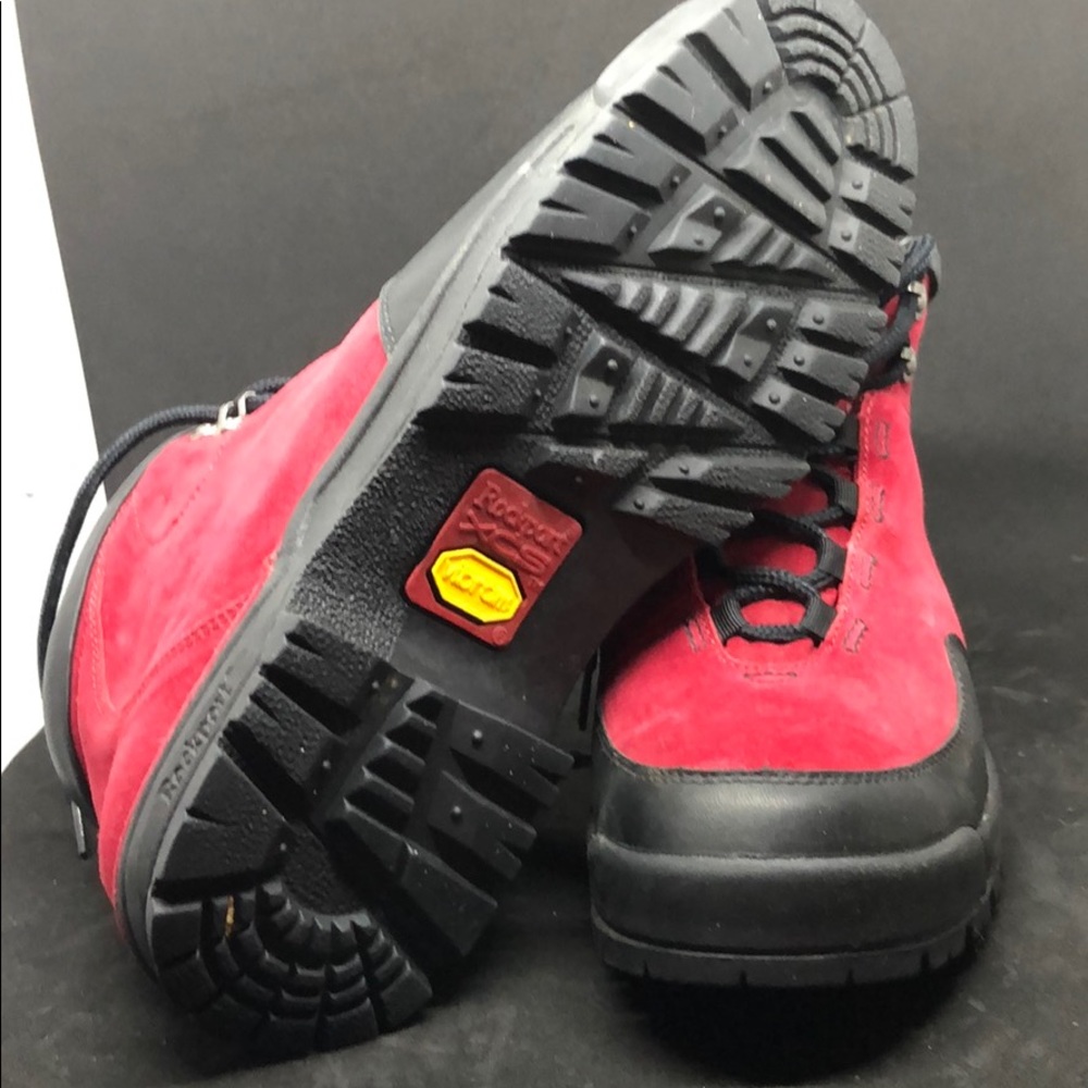 Woman’s Boots - Picture 5 of 7